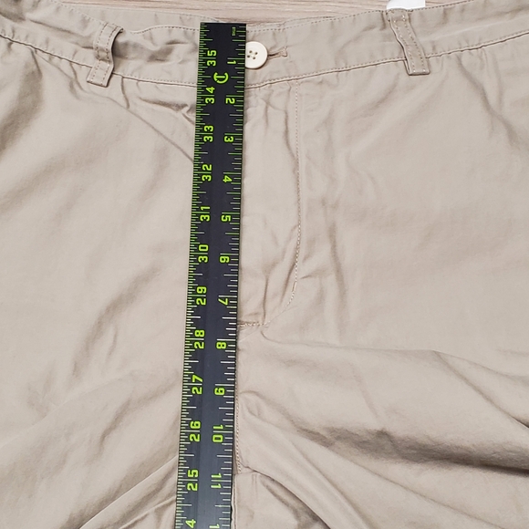 Vineyard Vines Mens Size 33 Light Khaki 100% Cotton Chino Club Shorts - Picture 6 of 6